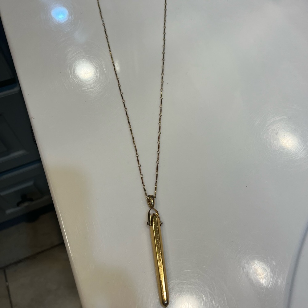 Rebel pendant Stella & Dot